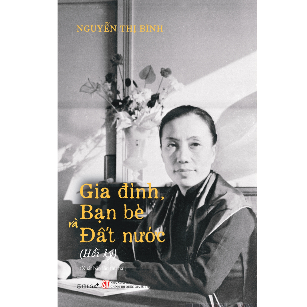 Gia đình, bạn bè và đất nước (Bìa cứng)